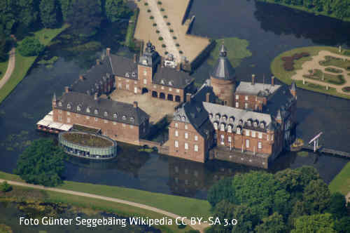 Wasserburg Anholt Foto